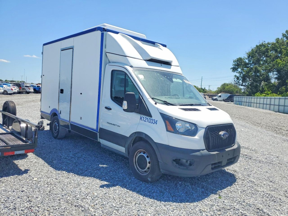 Ford TRANSIT T-350 HD REFRIGERATED TRUCK 2022 — Copart