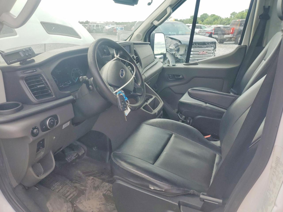 Ford TRANSIT T-350 HD REFRIGERATED TRUCK 2022 — Copart