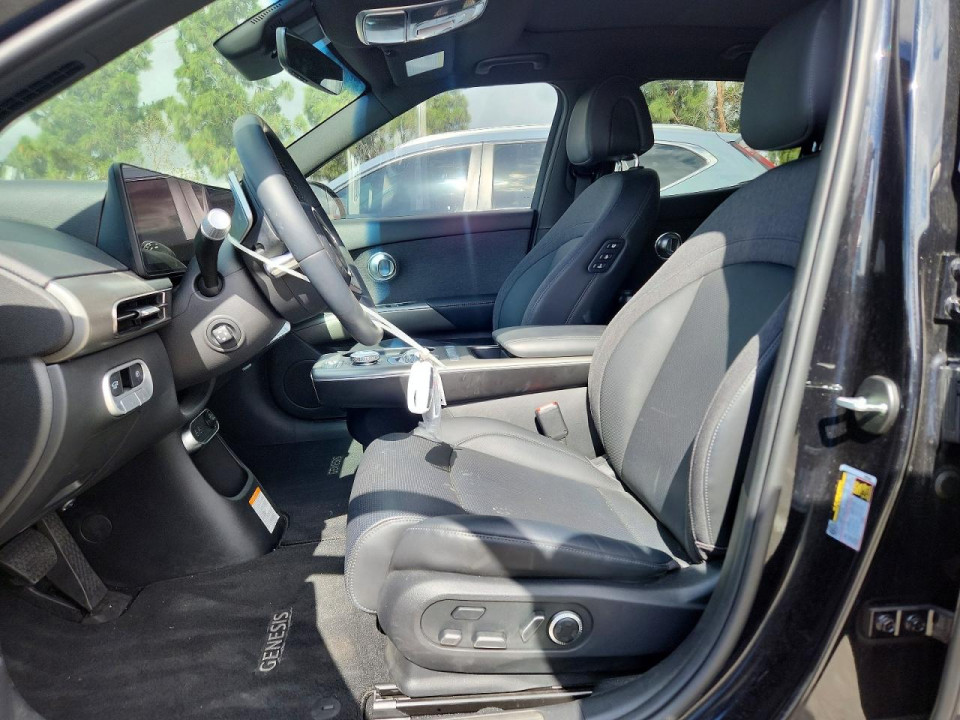 Genesis GV60 STANDARD 2025 — Copart