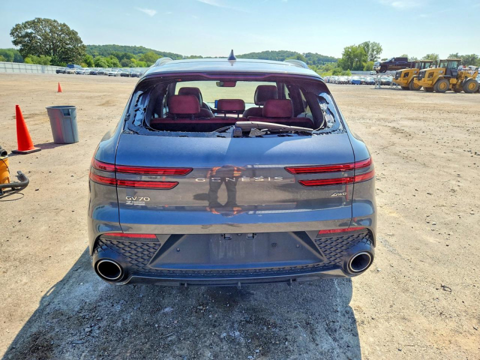 Genesis GV70 2.5T STANDARD 2023 — Copart