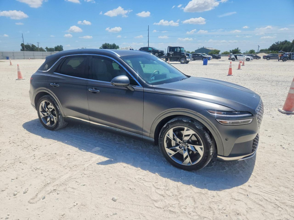 Genesis ELECTRIFIED GV70 BASE 2023 — Copart