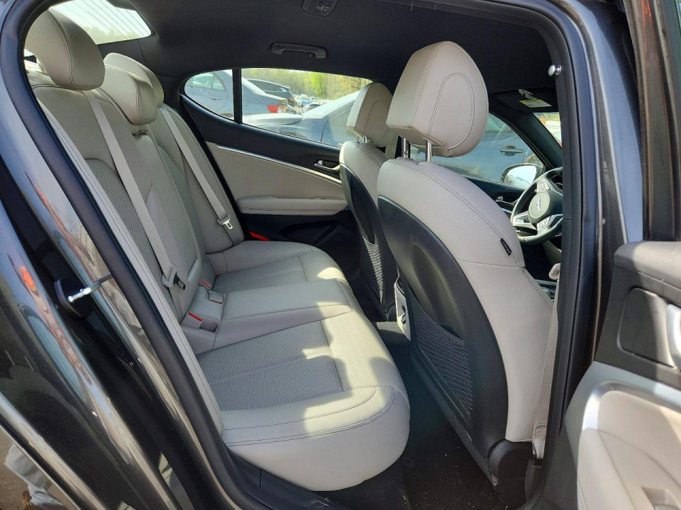 Genesis G70 2.0T 2023 — Copart