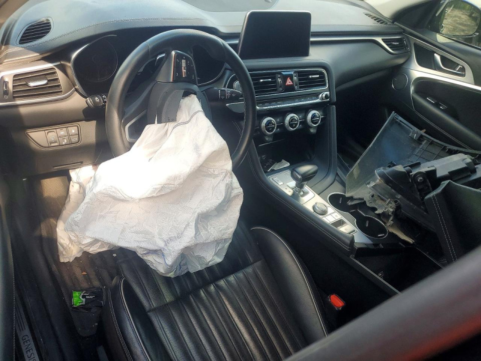 Genesis G70 2.0T 2020 — Copart