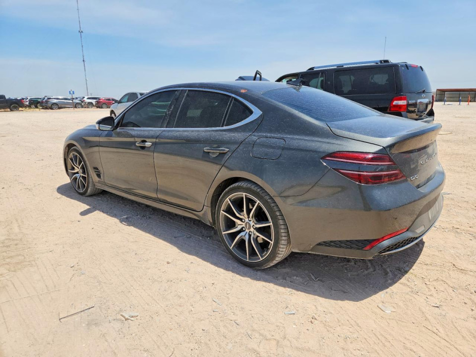 Genesis G70 2.0T 2023 — Copart