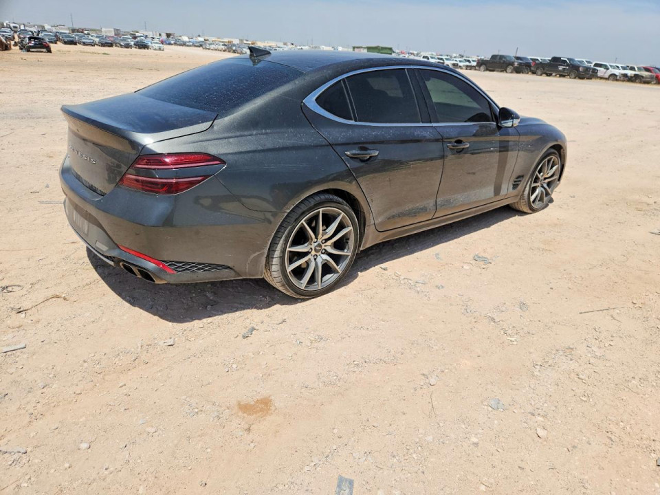 Genesis G70 2.0T 2023 — Copart