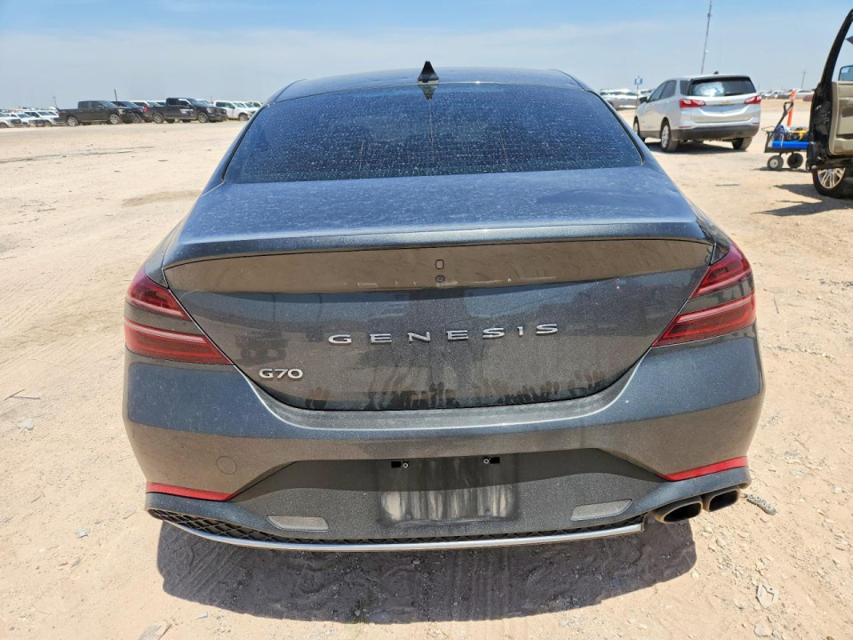 Genesis G70 2.0T 2023 — Copart