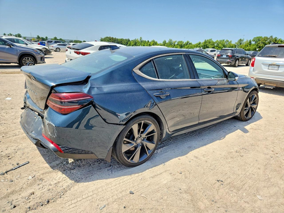 Genesis G70 2.0T 2023 — Copart