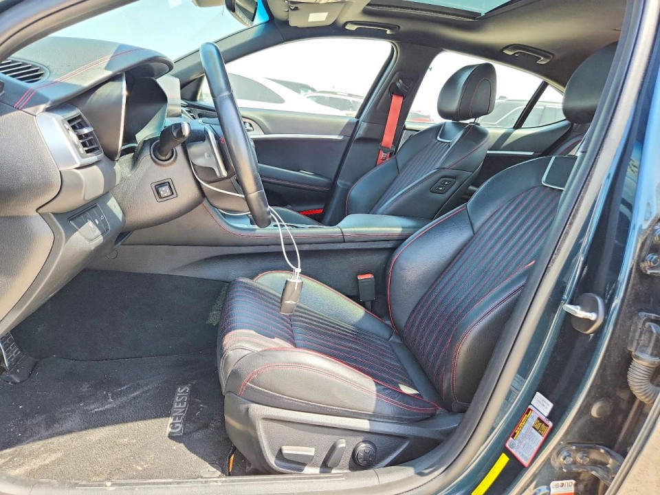 Genesis G70 2.0T 2023 — Copart