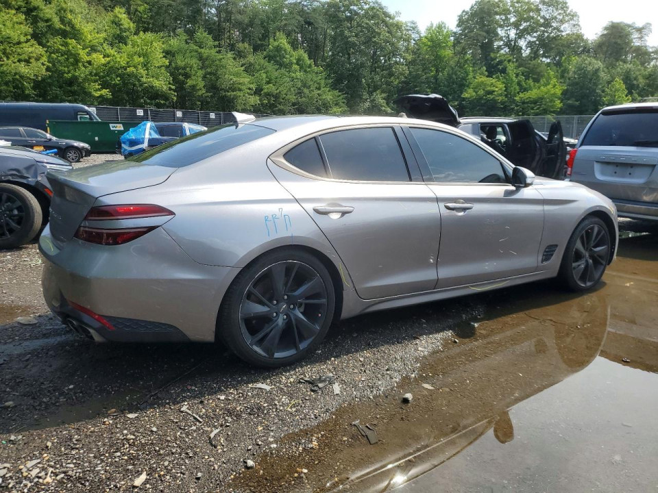 Genesis G70 2.0T 2023 — Copart