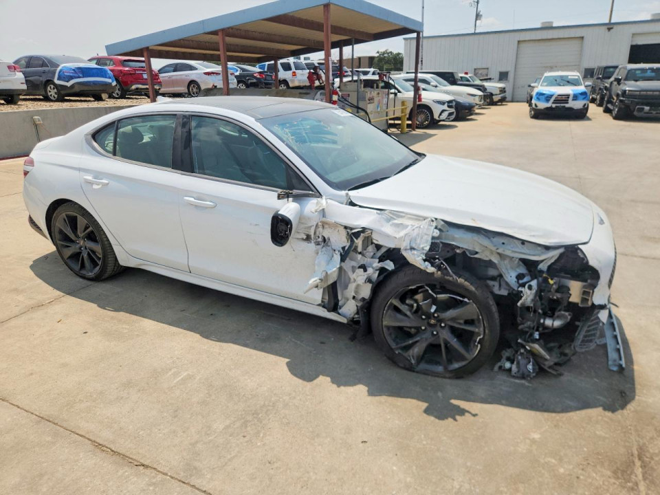 Genesis G70 2.0T 2023 — Copart