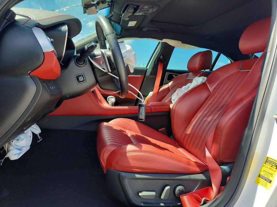 Genesis G70 2.0T 2023 — Copart