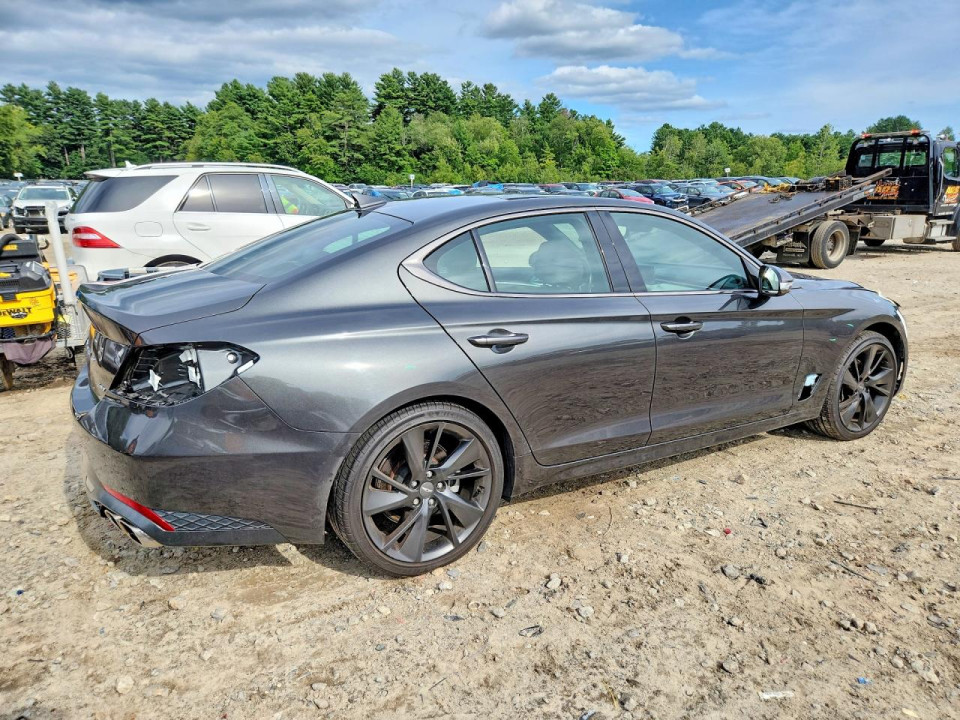 Genesis G70 2.0T 2023 — Copart