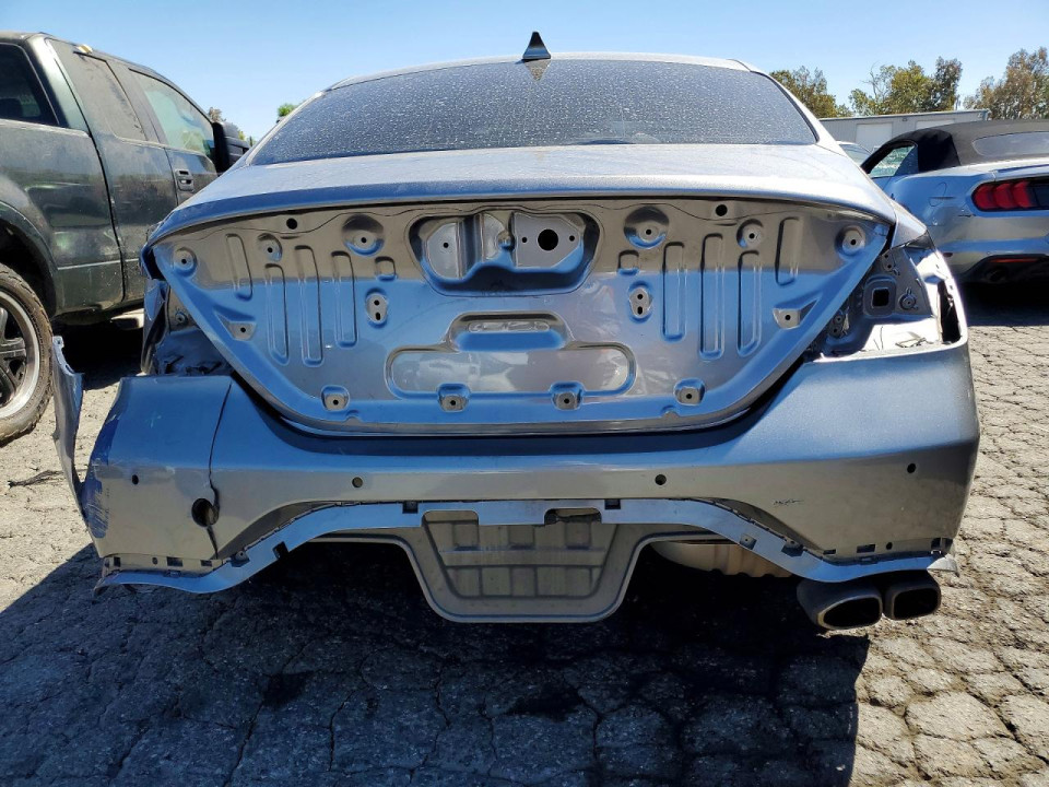 Genesis G70 2.0T 2022 — Copart