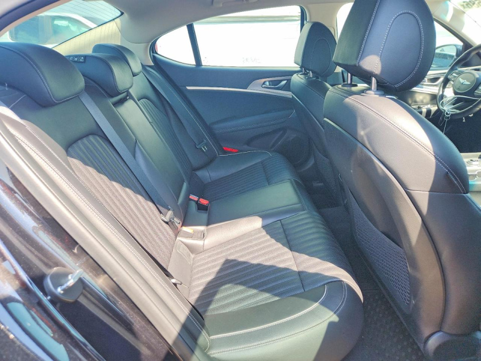 Genesis G70 2.0T 2022 — Copart
