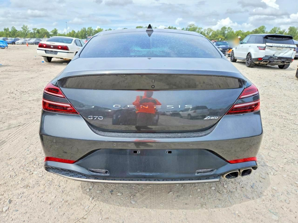 Genesis G70 2.0T 2023 — Copart