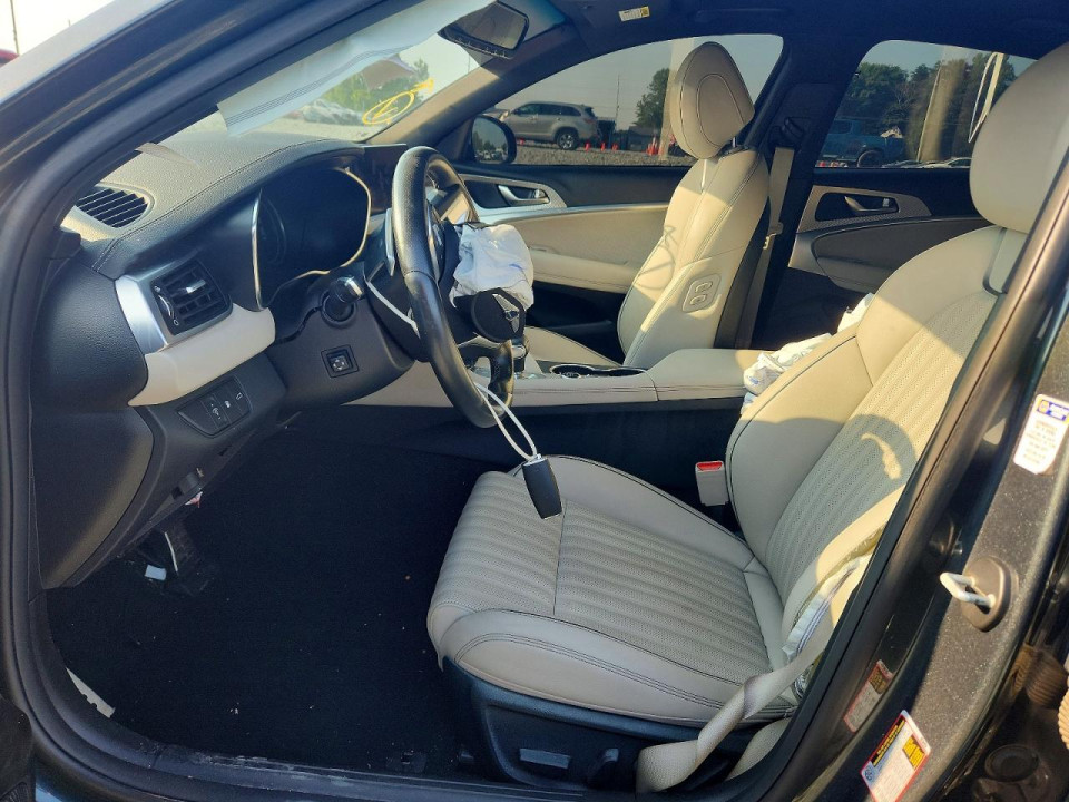 Genesis G70 2.0T 2023 — Copart