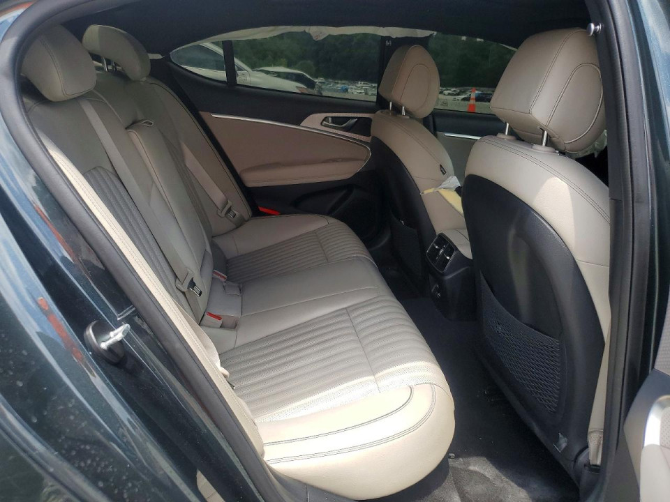 Genesis G70 2.0T 2023 — Copart