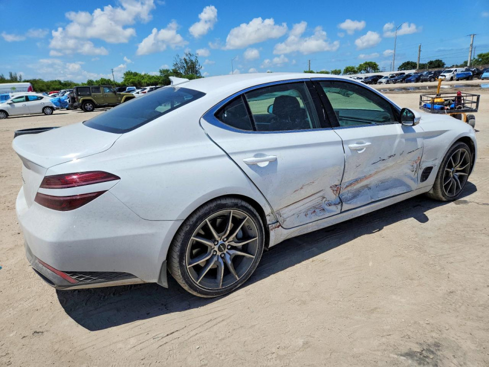 Genesis G70 2.5T STANDARD 2025 — Copart