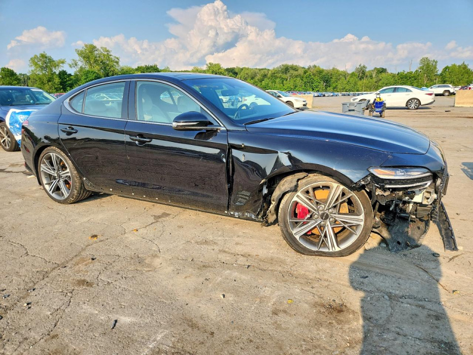 Genesis G70 2.5T STANDARD 2024 — Copart