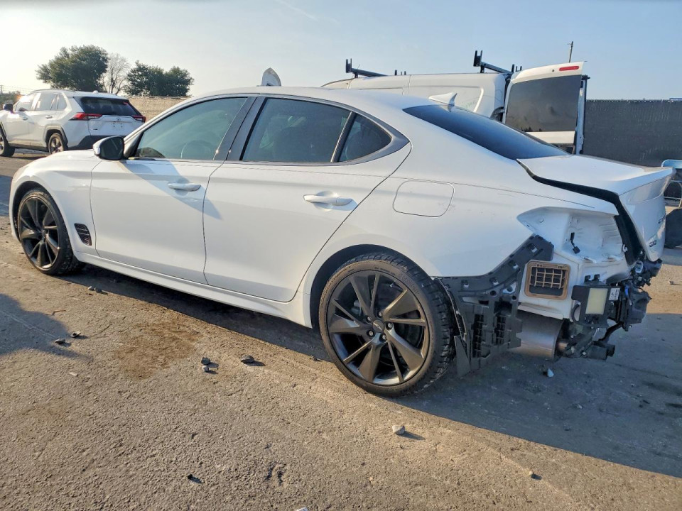 Genesis G70 3.3T STANDARD 2022 — Copart