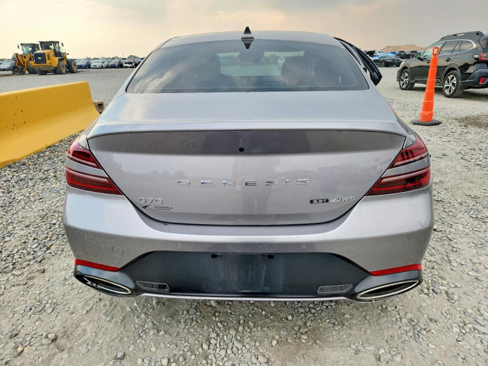 Genesis G70 3.3T STANDARD 2023 — Copart