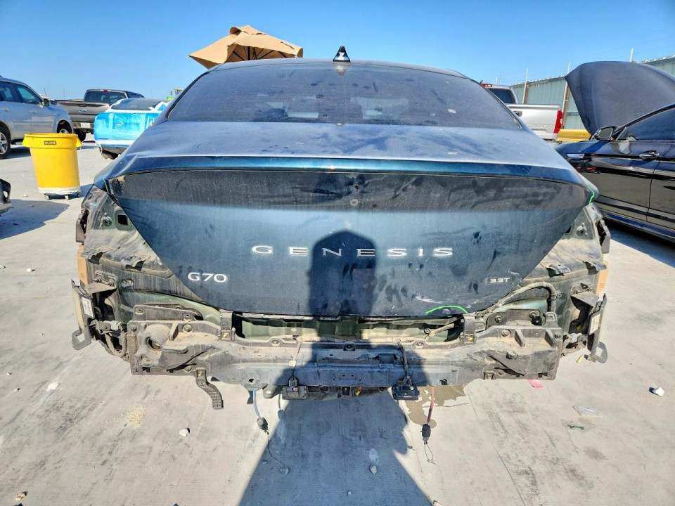 Genesis G70 3.3T STANDARD 2023 — Copart