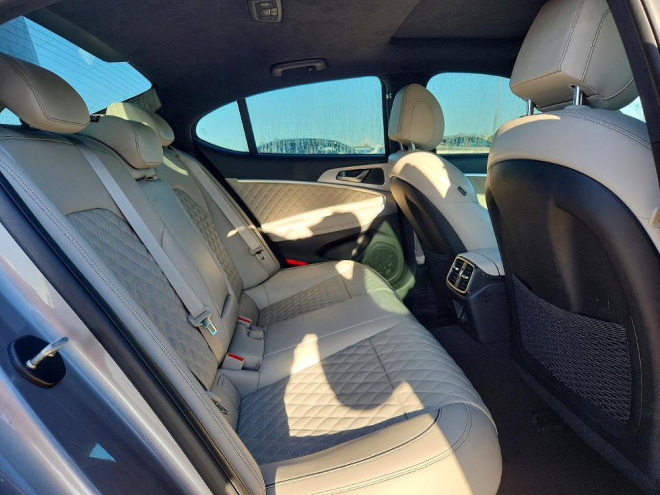 Genesis G70 3.3T STANDARD 2023 — Copart