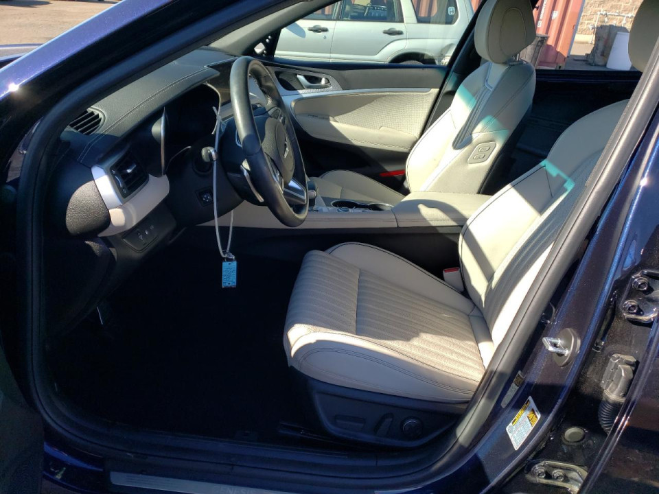 Genesis G70 BASE 2023 — Copart