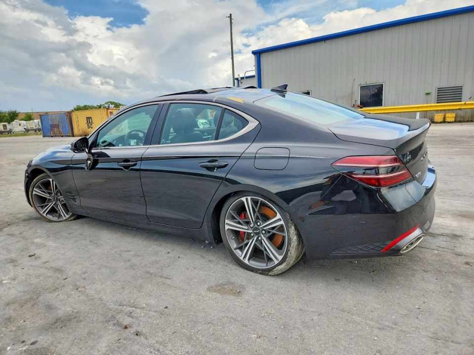 Genesis G70 2025 — Copart