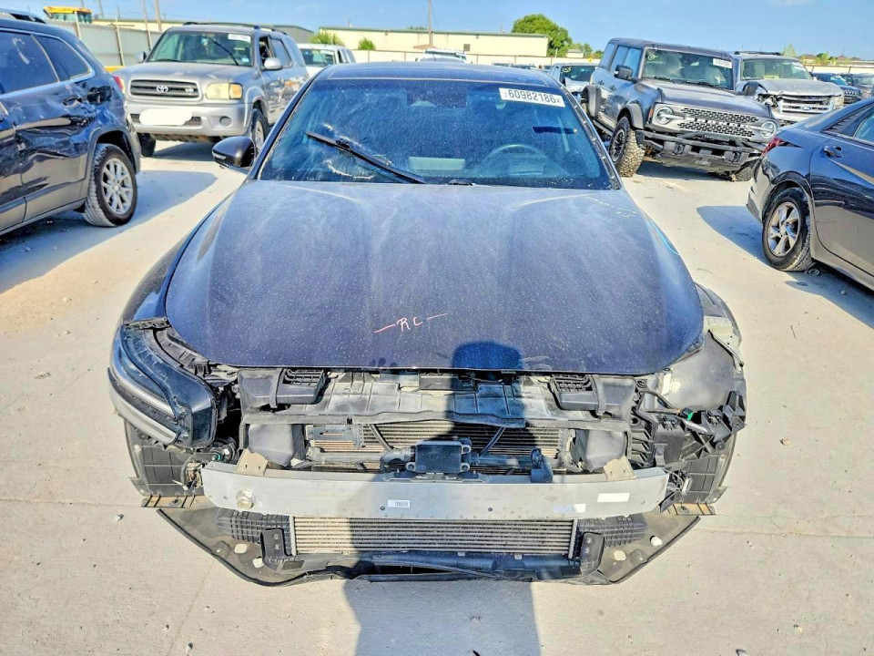Genesis G70 2023 — Copart