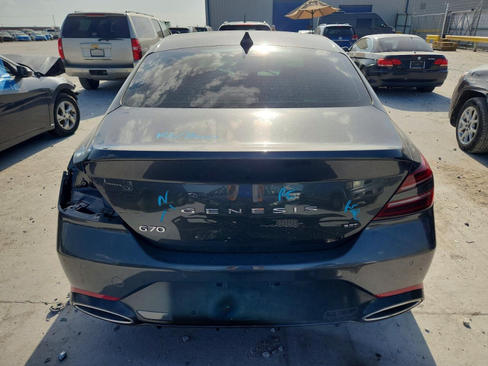 Genesis G70 2023 — Copart