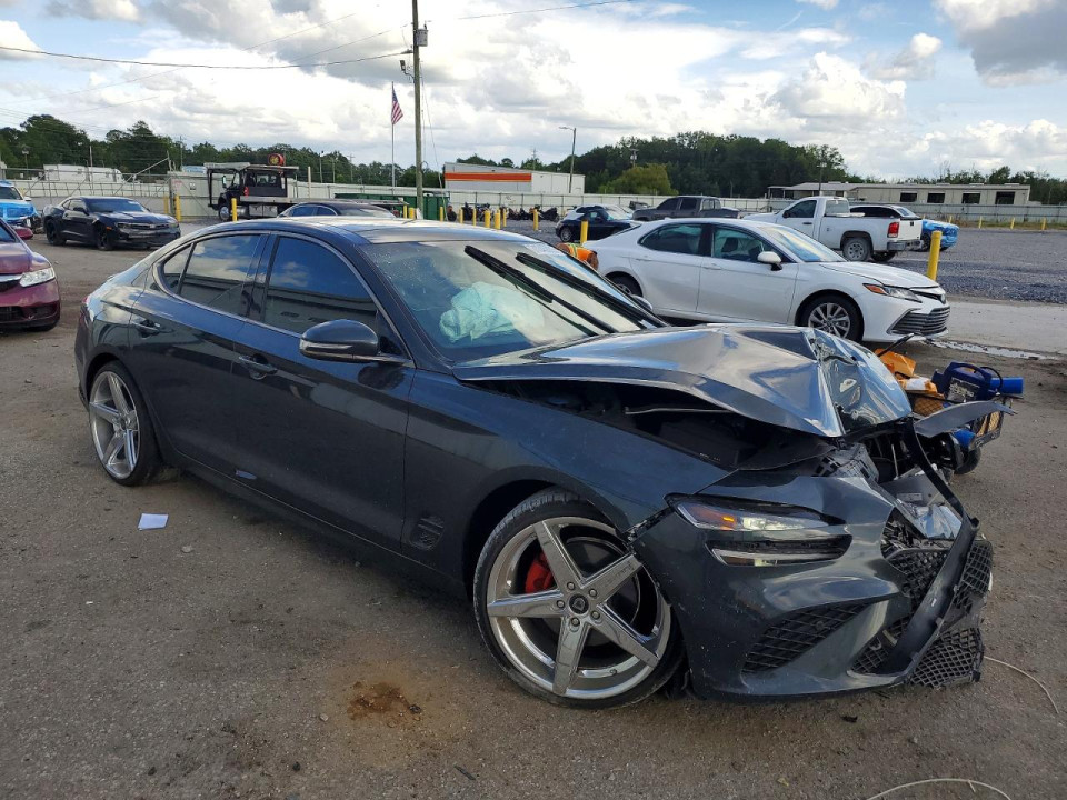 Genesis G70 2023 — Copart