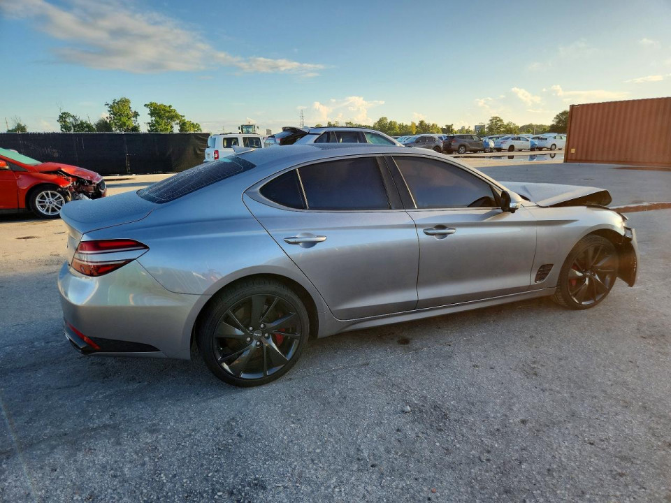 Genesis G70 2023 — Copart