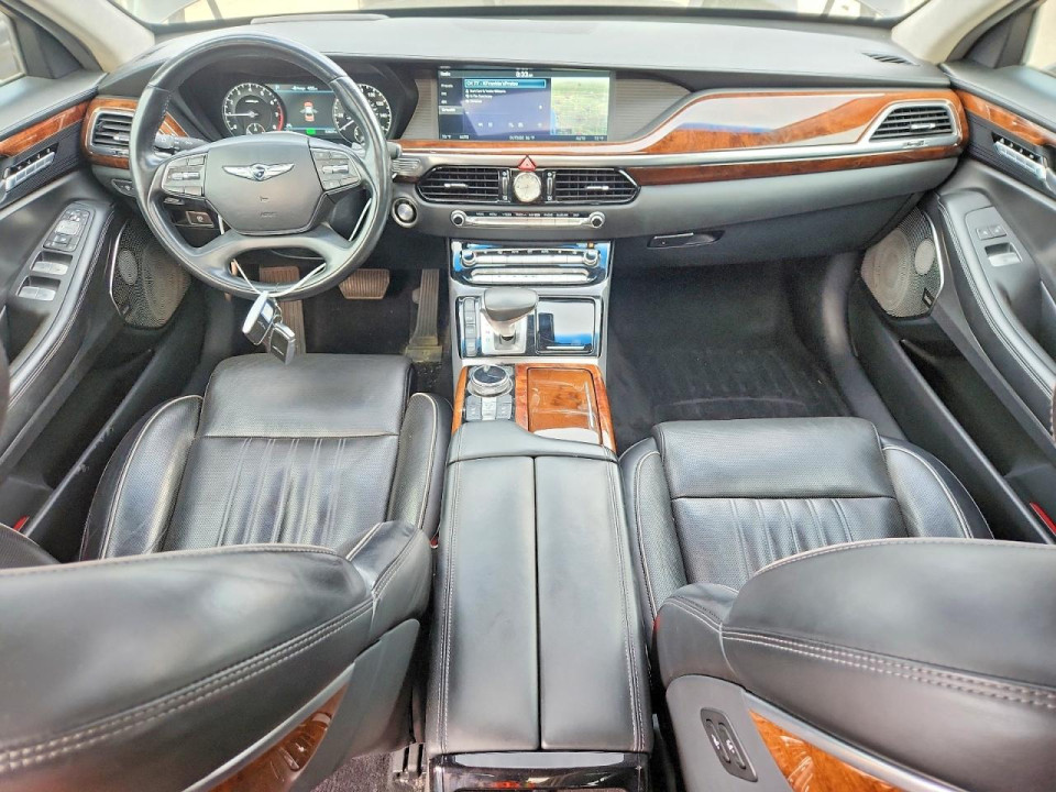 Genesis G90 2017 — Copart