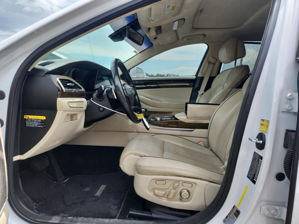 Genesis G90 2017 — Copart