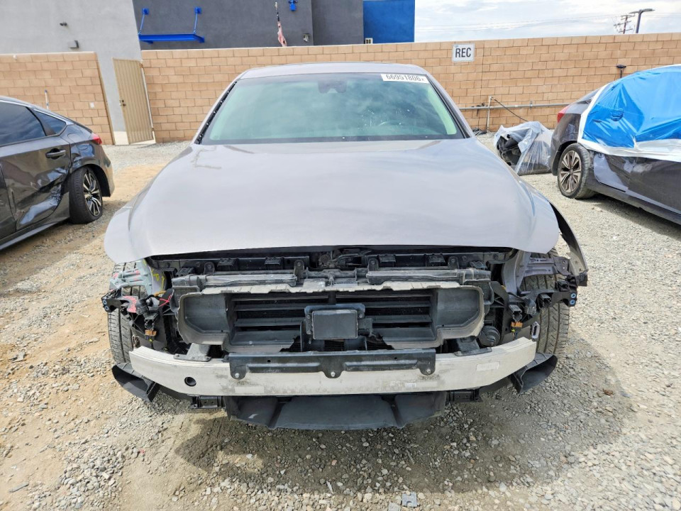 Genesis G90 2018 — Copart