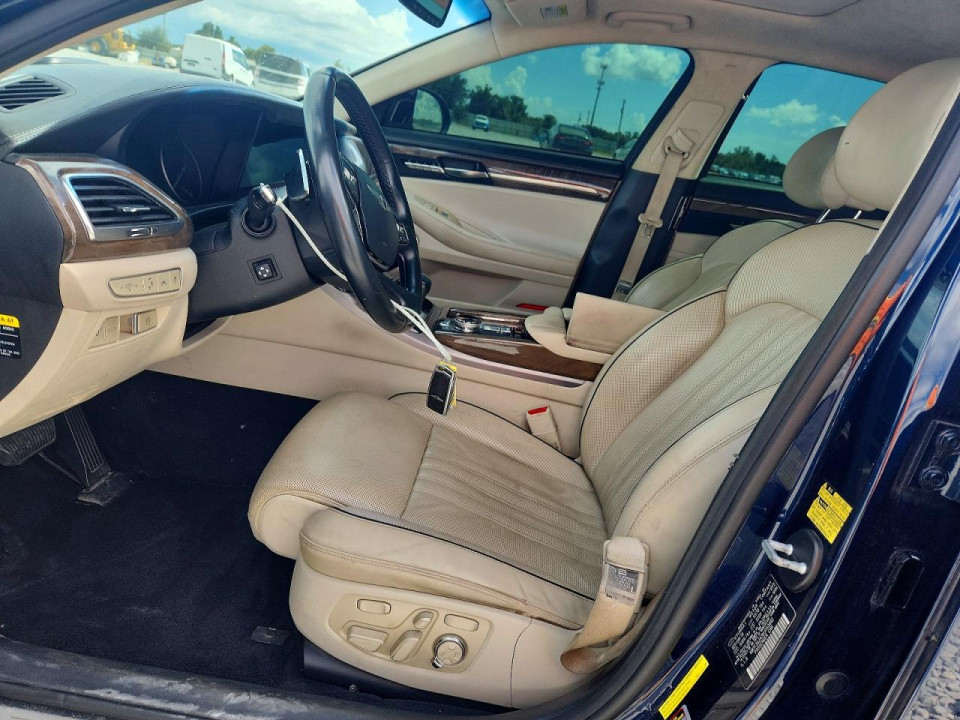 Genesis G90 2019 — Copart