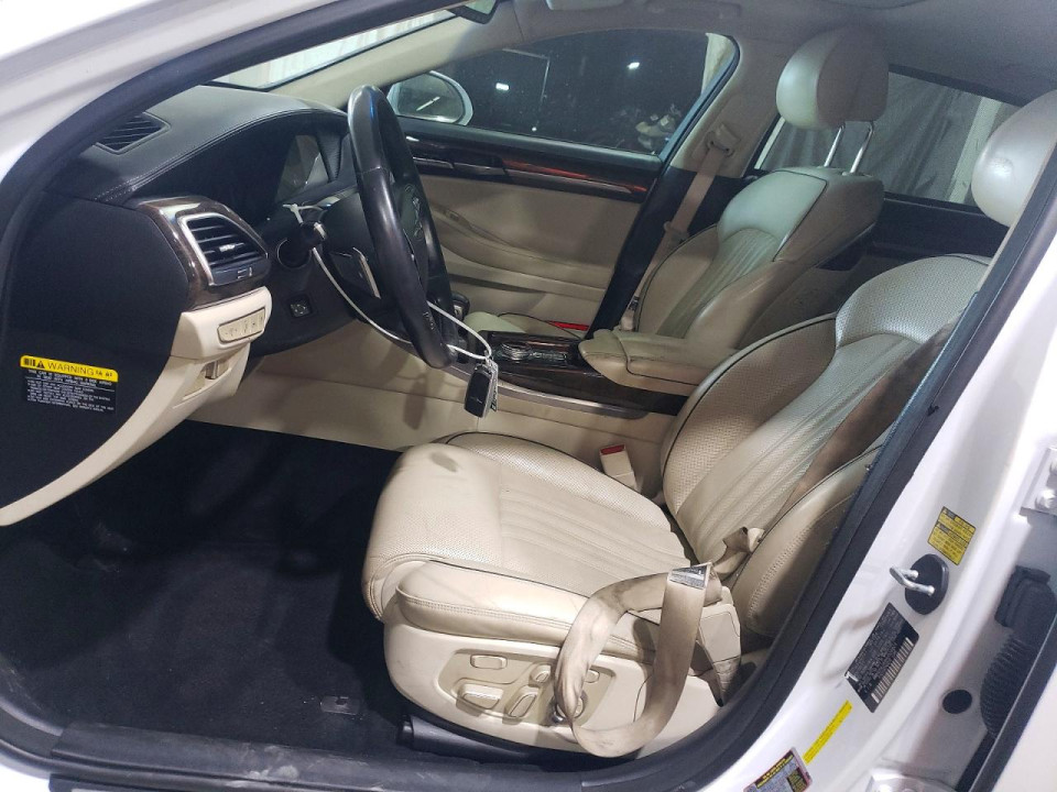 Genesis G90 2017 — Copart