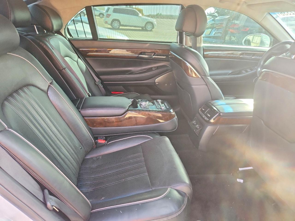 Genesis G90 2018 — Copart