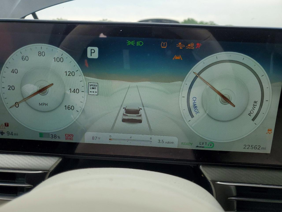 Genesis GV60 ADVANCED 2025 — Copart