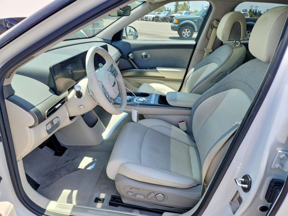 Genesis GV60 STANDARD 2025 — Copart