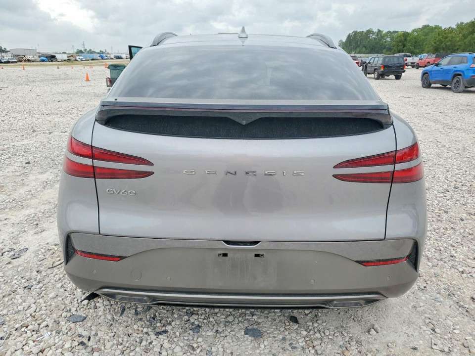 Genesis GV60 2024 — Copart