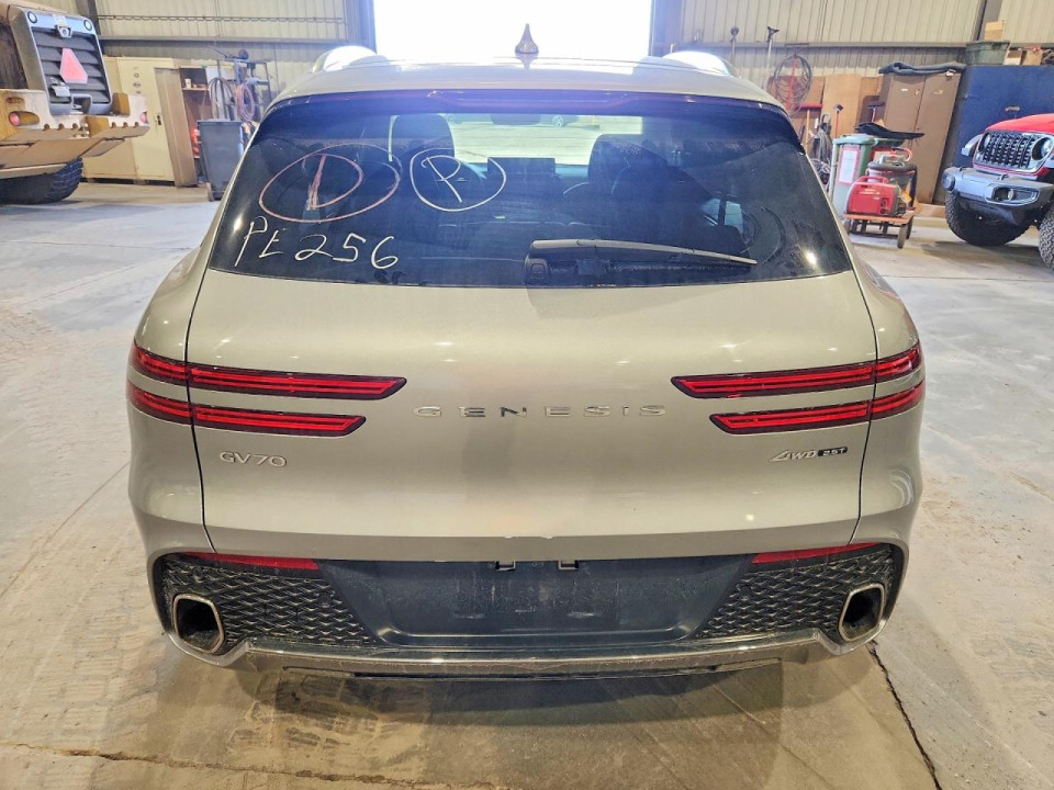 Genesis GV70 2.5T 2023 — Copart