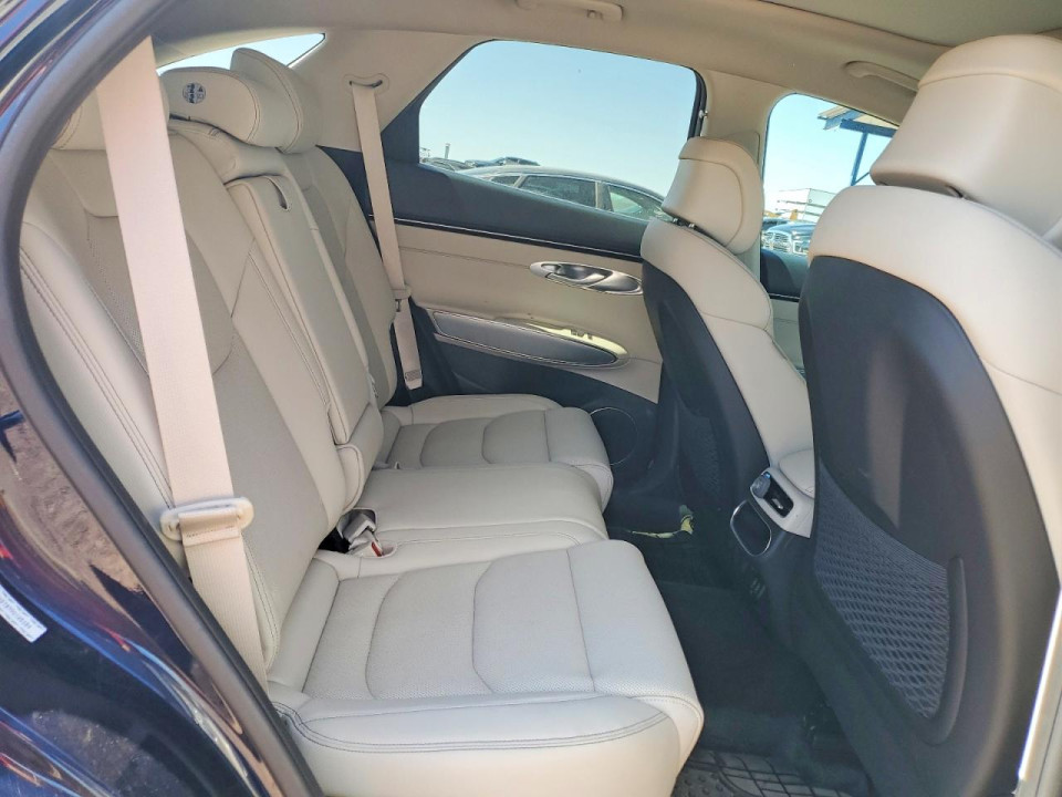Genesis GV70 2.5T 2023 — Copart