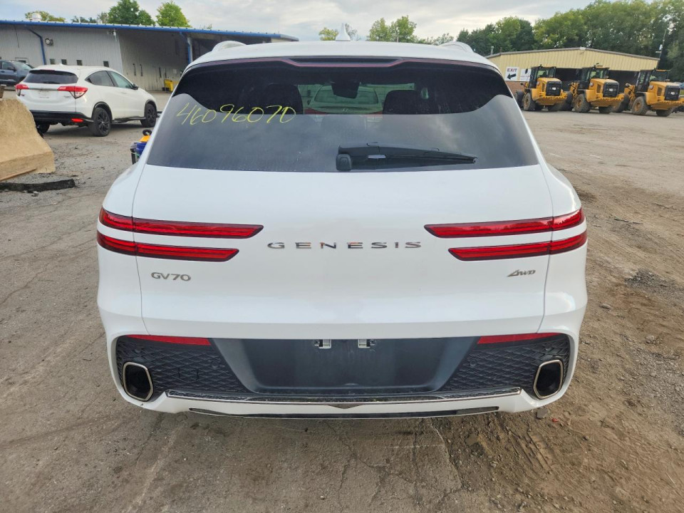 Genesis GV70 2.5T 2025 — Copart