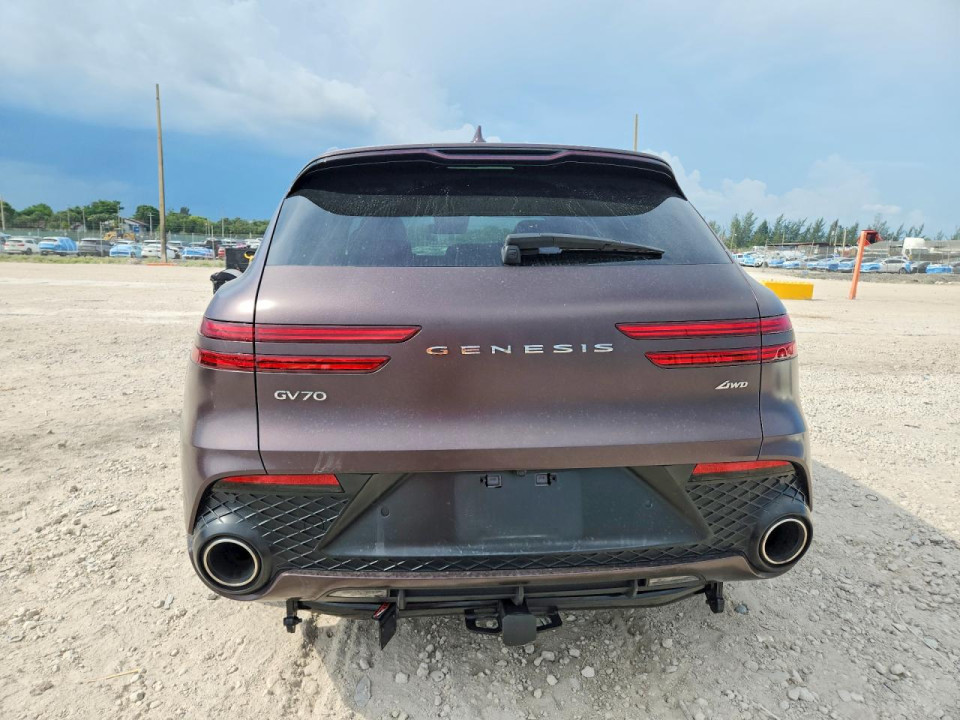 Genesis GV70 BASE 2023 — Copart