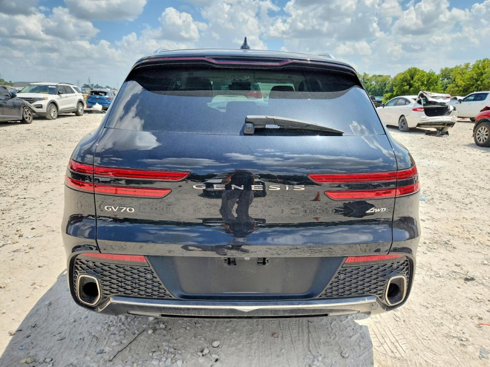 Genesis GV70 2024 — Copart