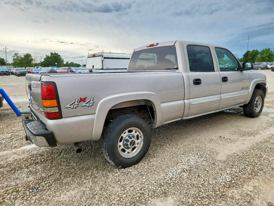 Gmc C/K/R2500 2004 — Copart