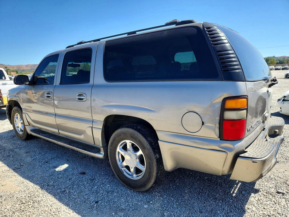 Gmc DENALI 2002 — Copart