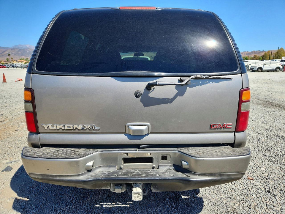 Gmc DENALI 2002 — Copart